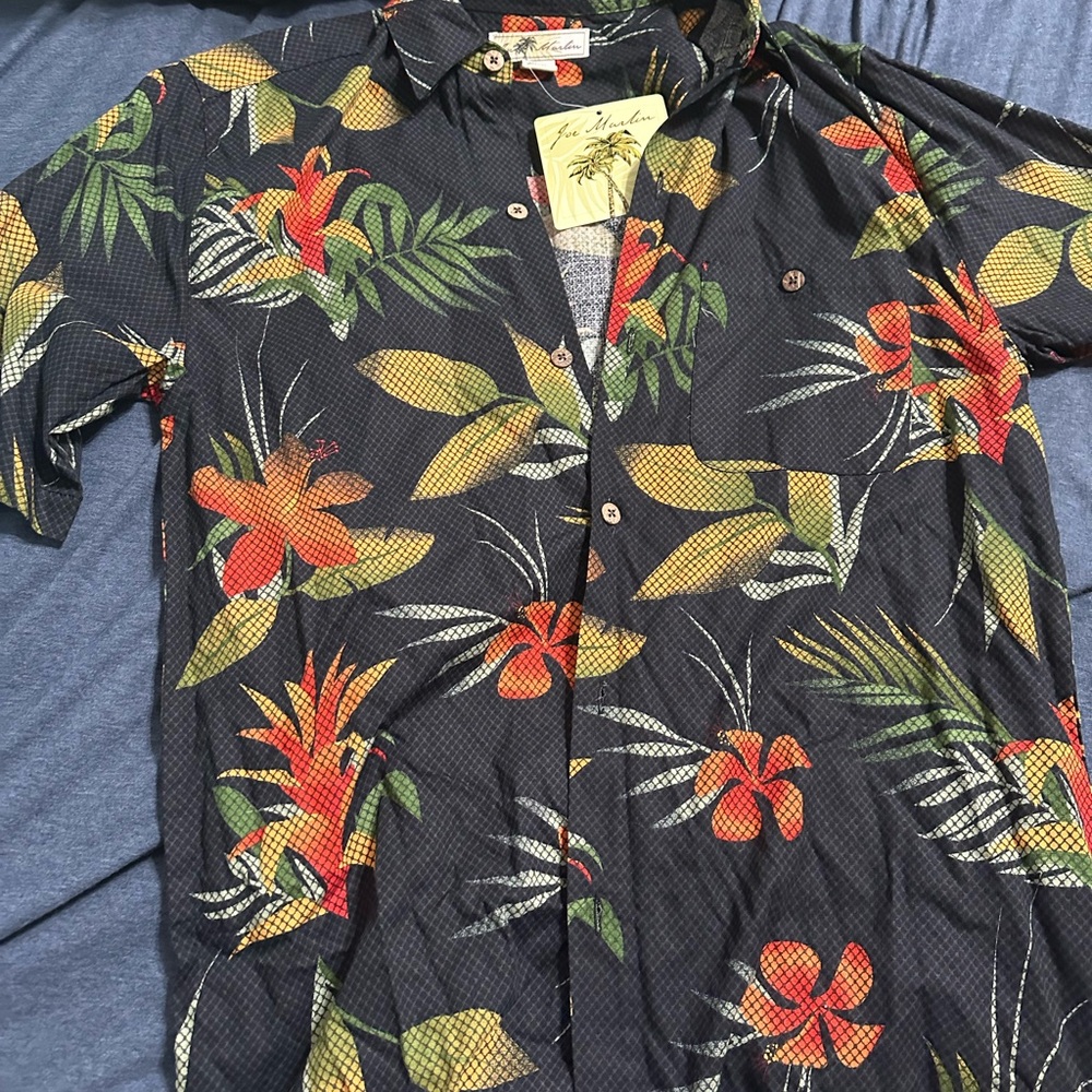 Joe marlin  Black and Red Casual Button Down Shirt with Floral Design